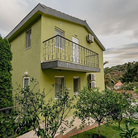 Palm Point Apartment Petrovac na moru Exterior foto
